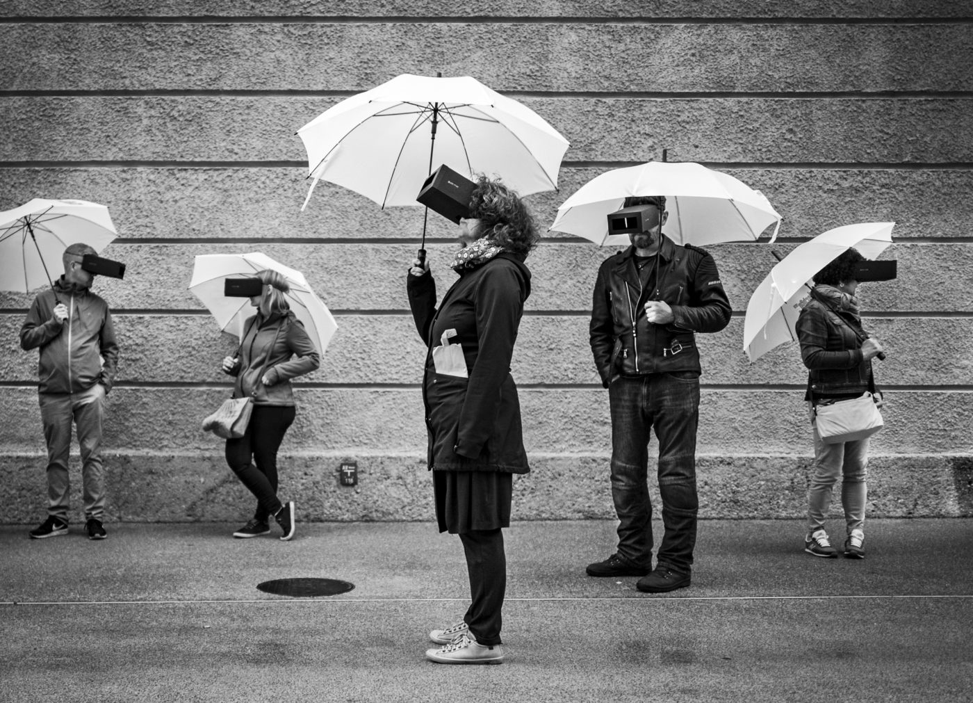 Guck Mal Leica Galerie Salzburg tabliczka-mno-enia